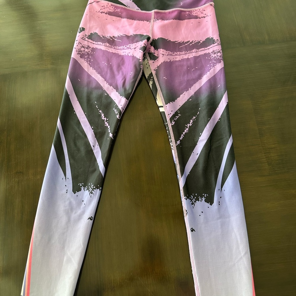 Fiber Colombian Workout Leggings-One Size